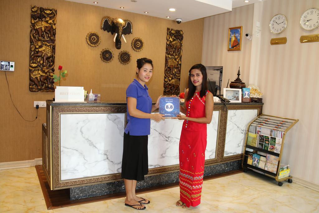 8Day Hotel Yangon Exterior foto